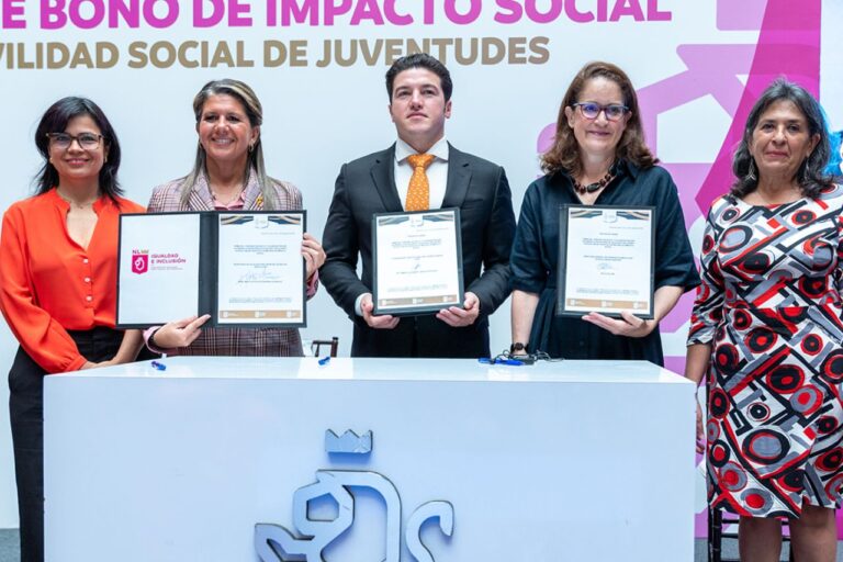 Anuncian el primer Bono de Impacto Social en México para impulsar la empleabilidad de las juventudes de NL