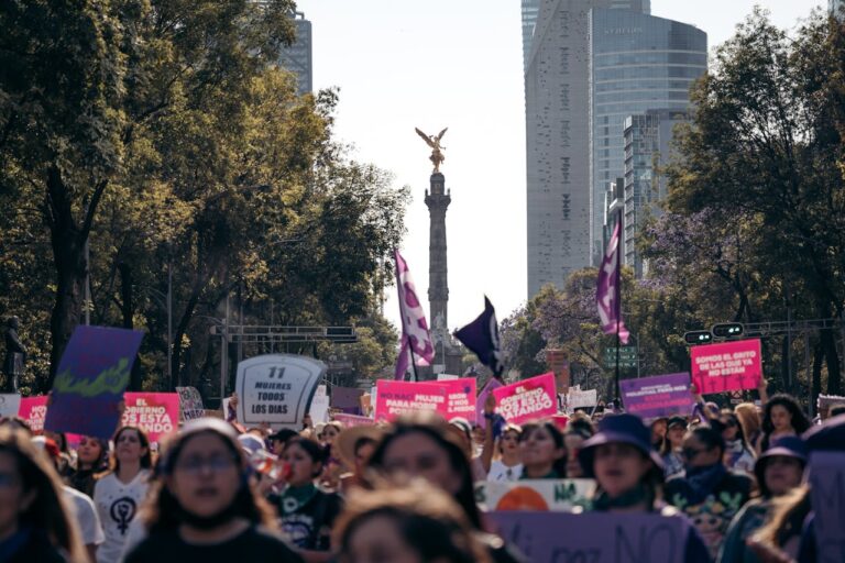 Busca Claudia Sheinbaum cerrar brecha de género