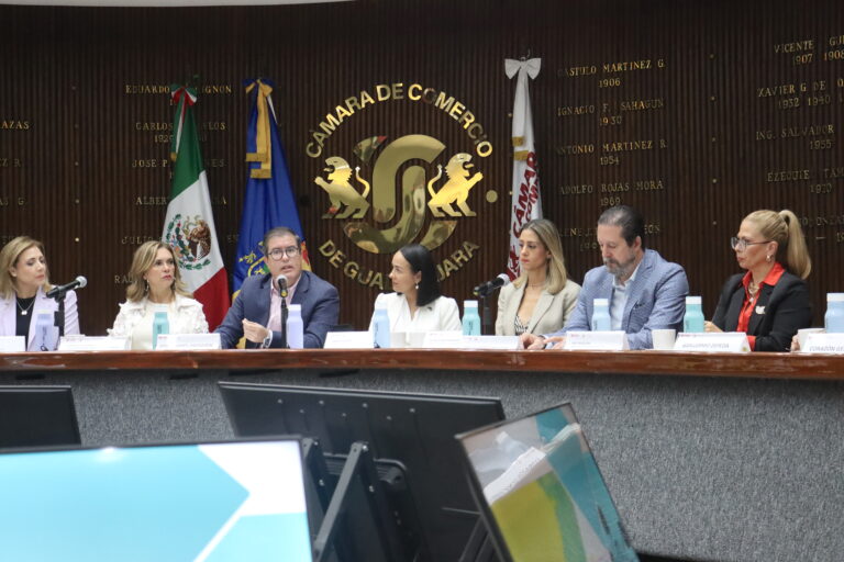 Lanzamiento de la campaña «Un día para jalisco» inspirada en el movimiento Global giving Tuesday