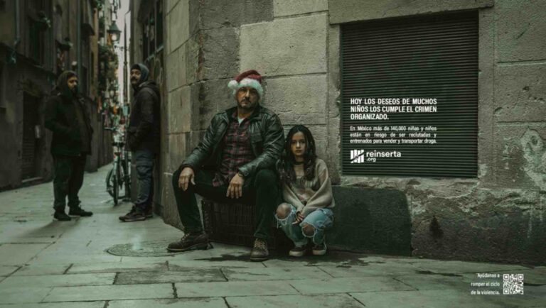 “Bad Santa”  La campaña navideña de Reinserta que llama a la acción para proteger a las infancias de la violencia del crimen organizado