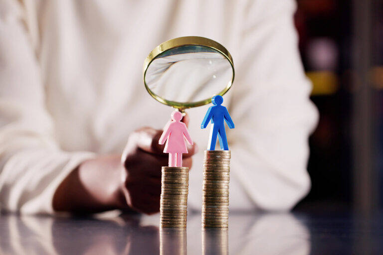 Nos faltan más de 100 años para cerrar la brecha salarial entre hombres y mujeres: Estudio